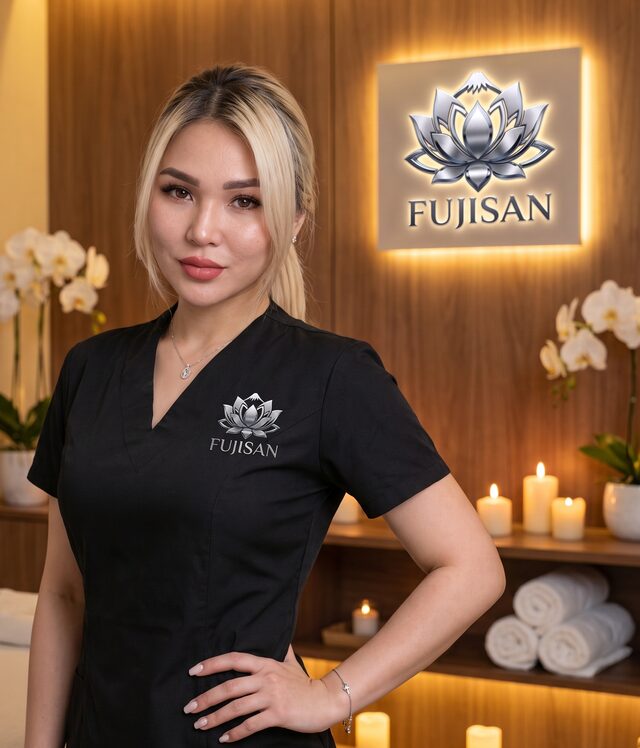 Selina, FUJISAN professional massage therapist